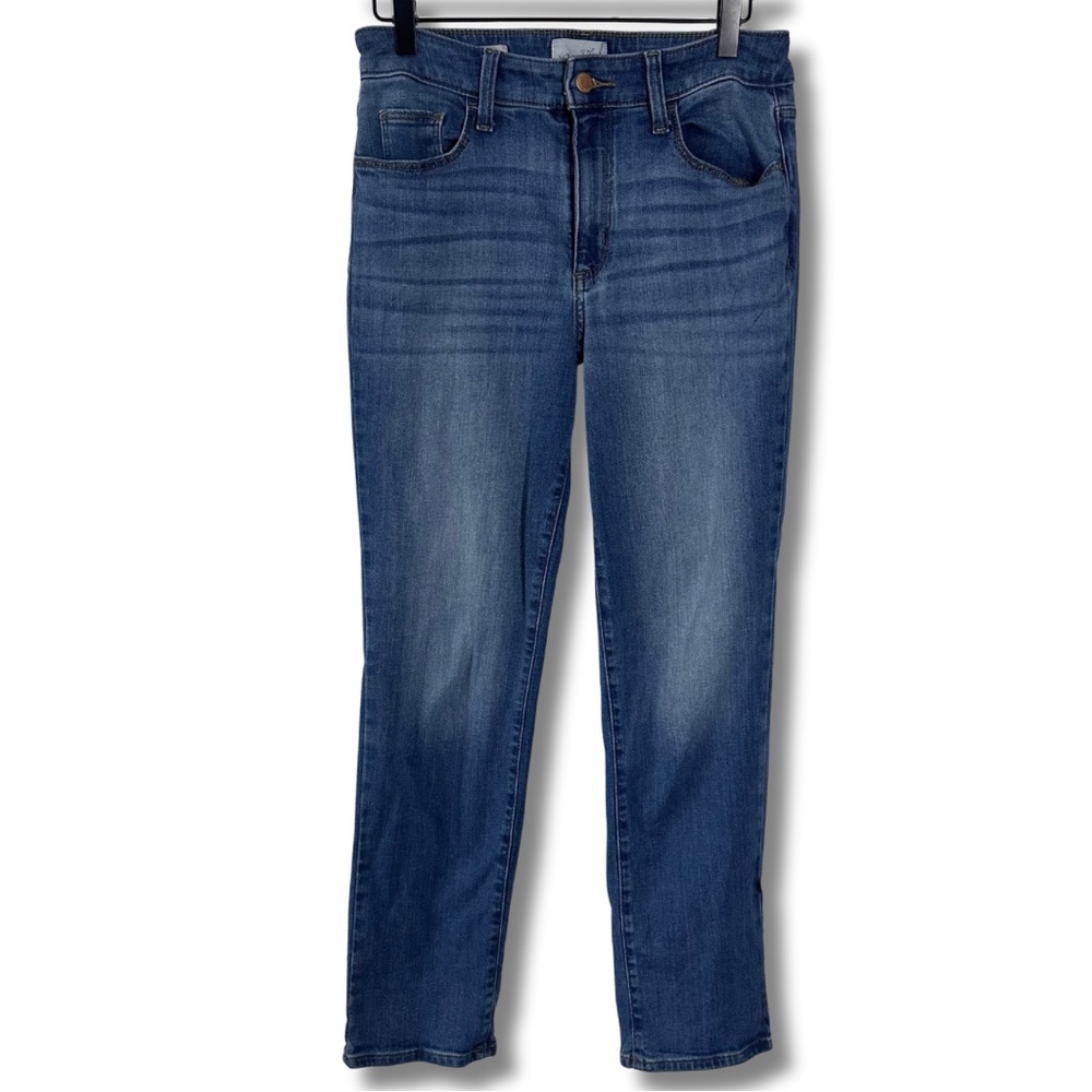 Universal Thread (6R) High Rise Slim Straight - Medium Wash